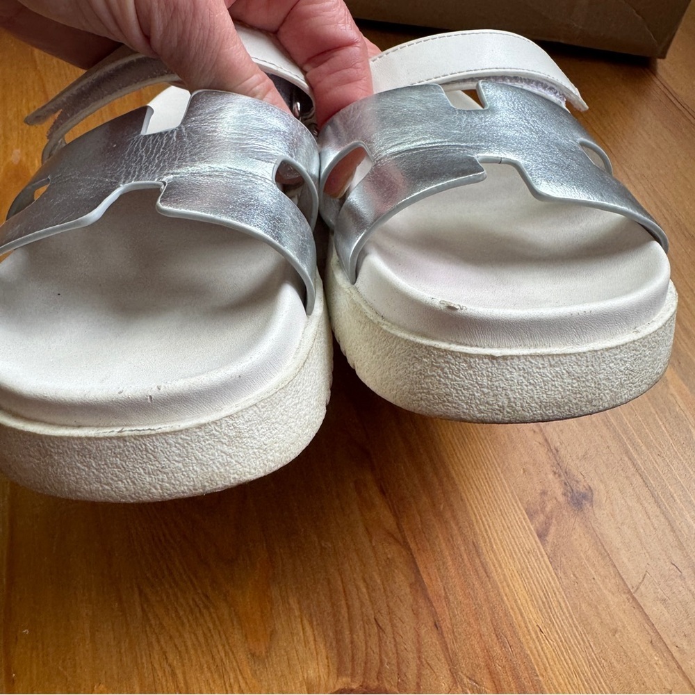 Steve Madden jmayven slide sandals white and silver size 3 - Picture 5 of 10